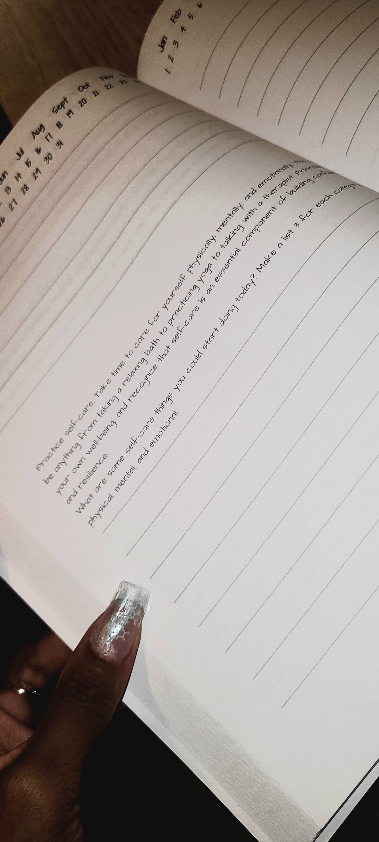 Can you Rock a Paper Bag?: A Guided Journal to Fashion Wellness